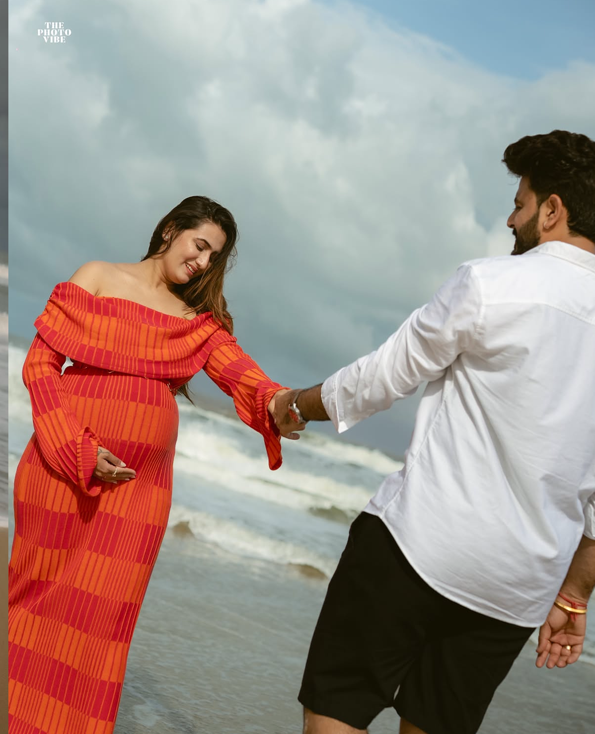 Francisca - Off Shoulder Maternity Dress With Belt